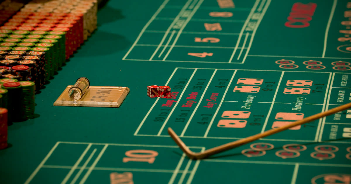 stinkin rich play for fun